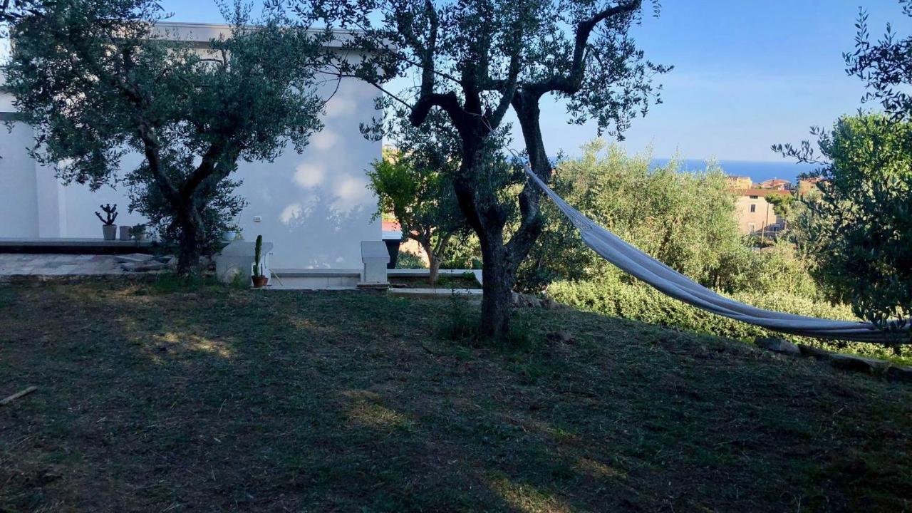 Bed and Breakfast Nostos Casale SantʼAgata sui Due Golfi Exterior foto